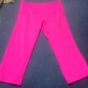 Zyia Hot Pink Capris size 6-8